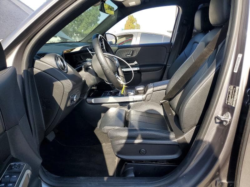 2021 MERCEDES-BENZ GLB 250 250 7
