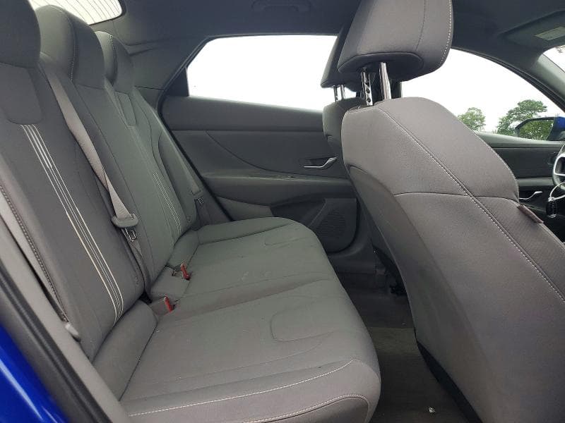 2021 HYUNDAI ELANTRA SEL 10