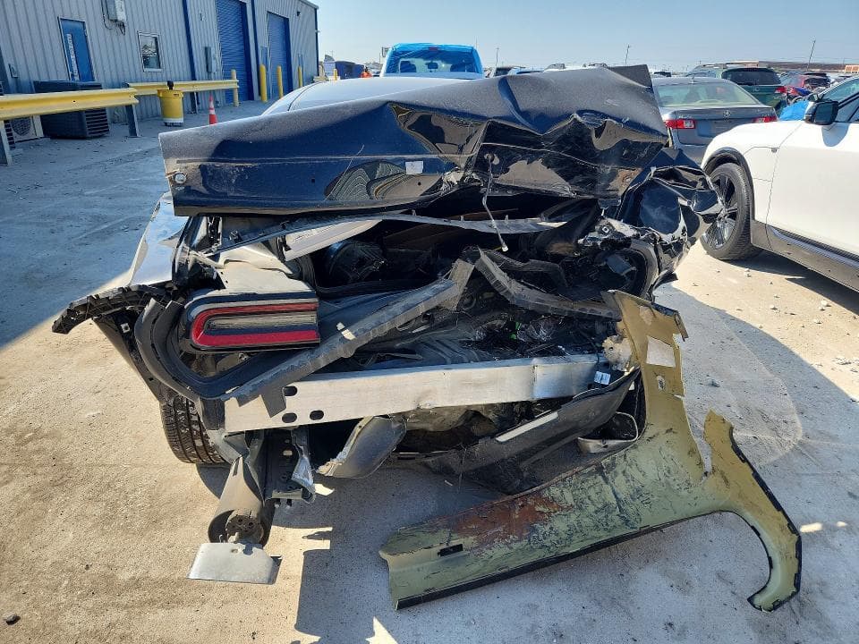 2022 DODGE CHALLENGER R/T 6