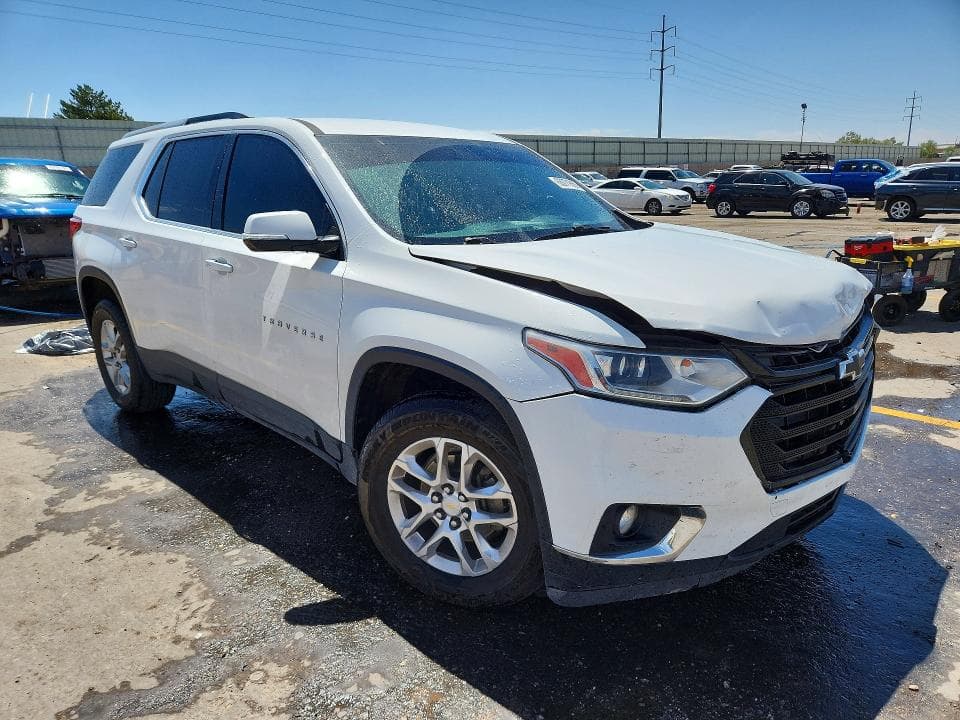 2018 CHEVROLET TRAVERSE LT 4