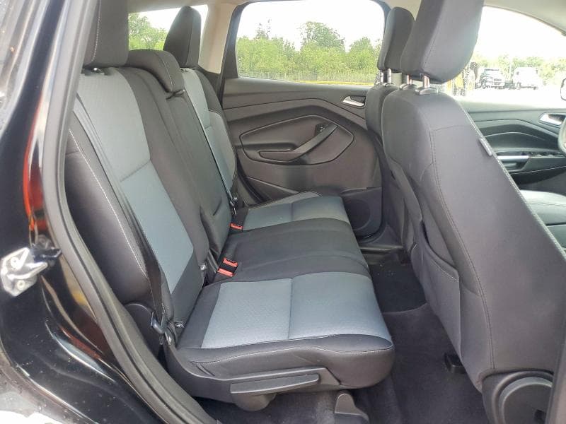 2018 FORD ESCAPE SE 11