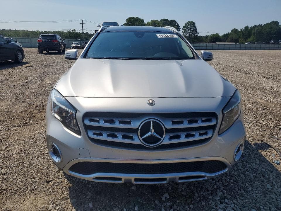 2018 MERCEDES-BENZ GLA 250 4MATIC 5