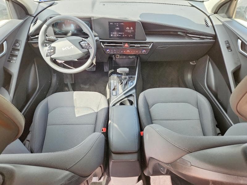 2026 KIA NIRO LX 8