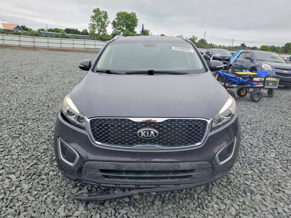 2018 KIA SORENTO LX 5