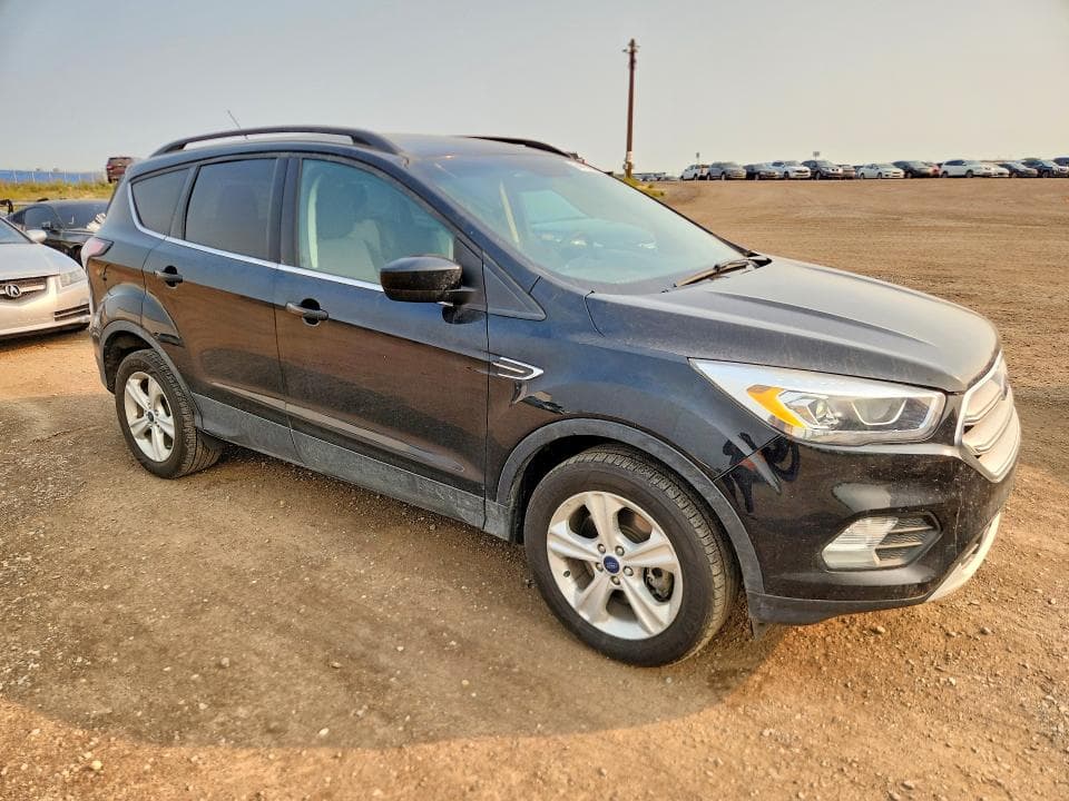 2018 FORD ESCAPE SE 4