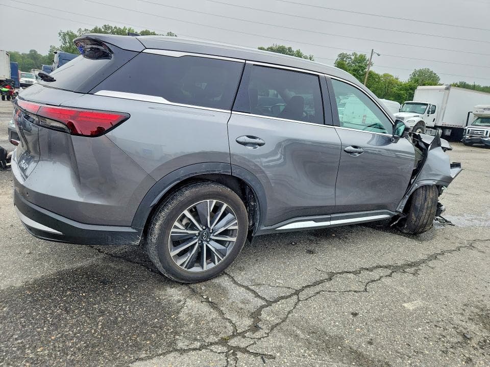 2026 INFINITI QX60 LUXE 3