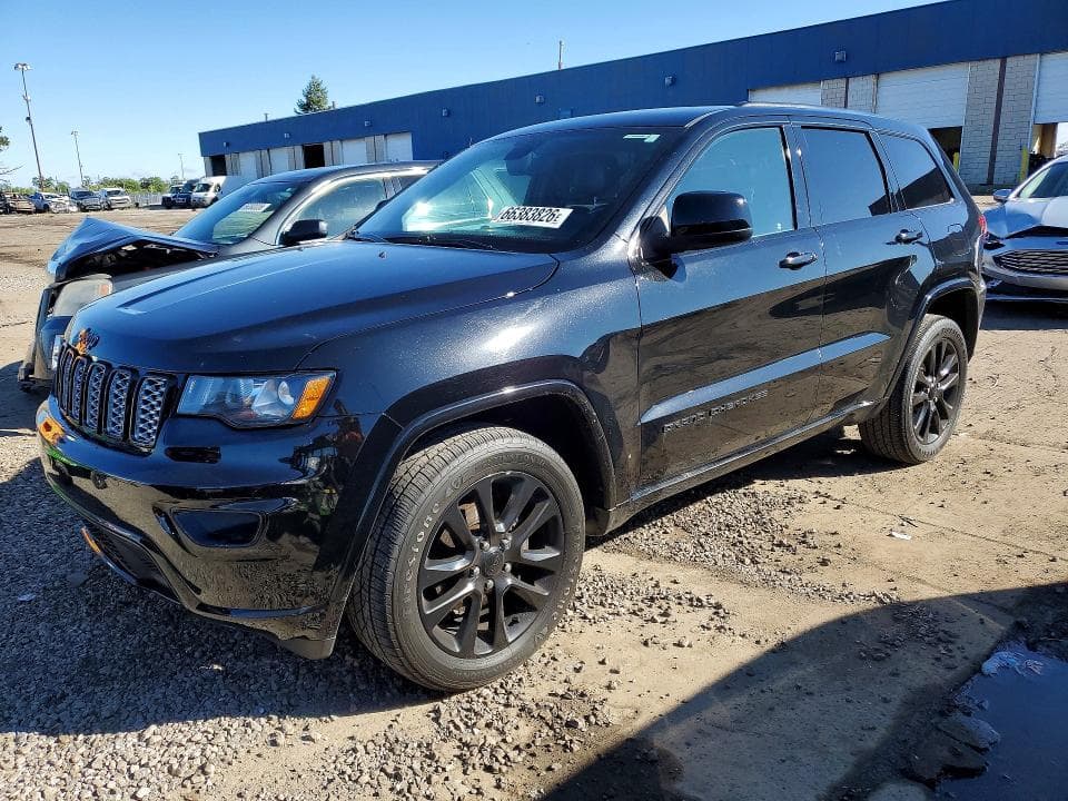 2019 JEEP GRAND CHEROKEE LAREDO - 1