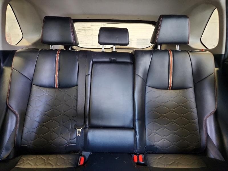 2024 TOYOTA RAV4 ADVENTURE 10