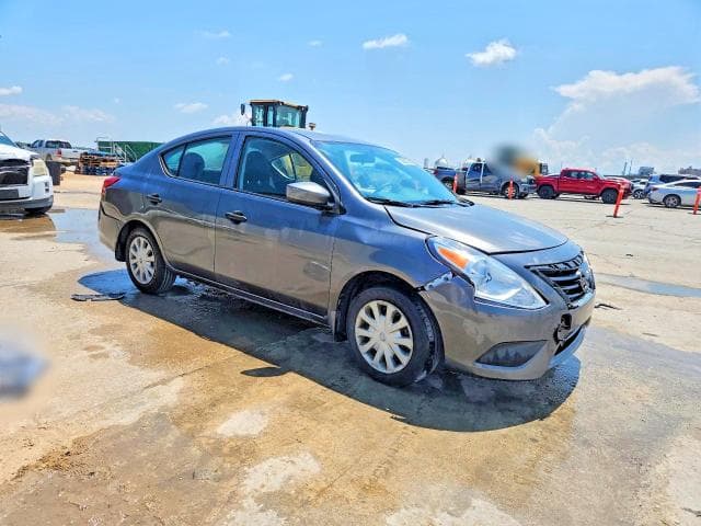 2018 NISSAN VERSA S PLUS 4