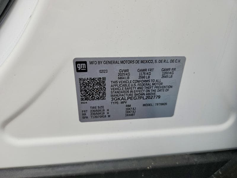 2023 GMC TERRAIN SLT 12