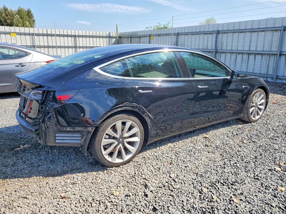 2019 TESLA MODEL 3 3