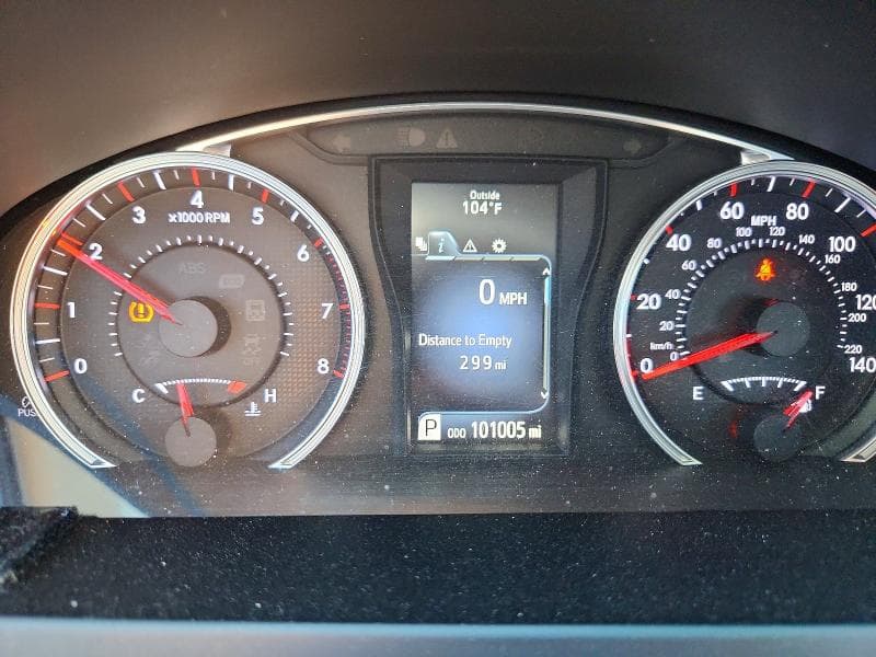 2017 TOYOTA CAMRY SE 9