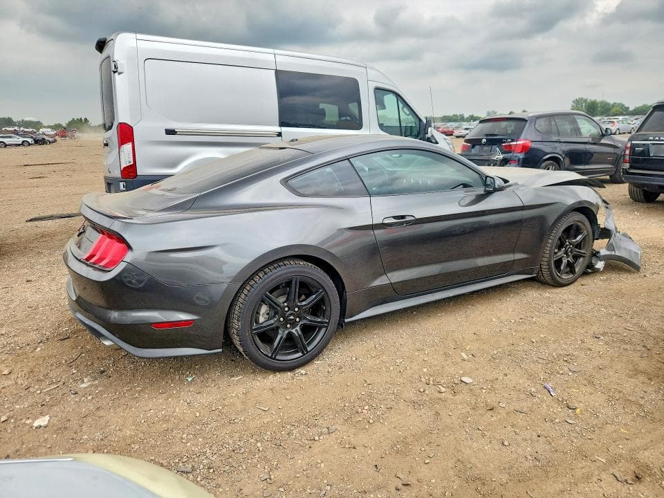 2019 FORD MUSTANG 3