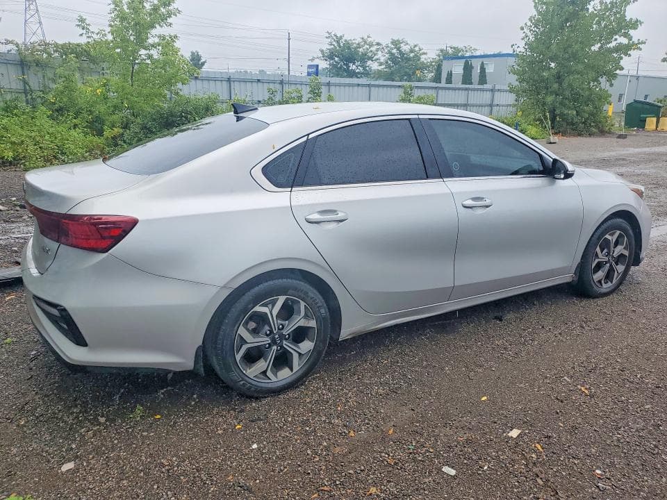2020 KIA FORTE EX 3