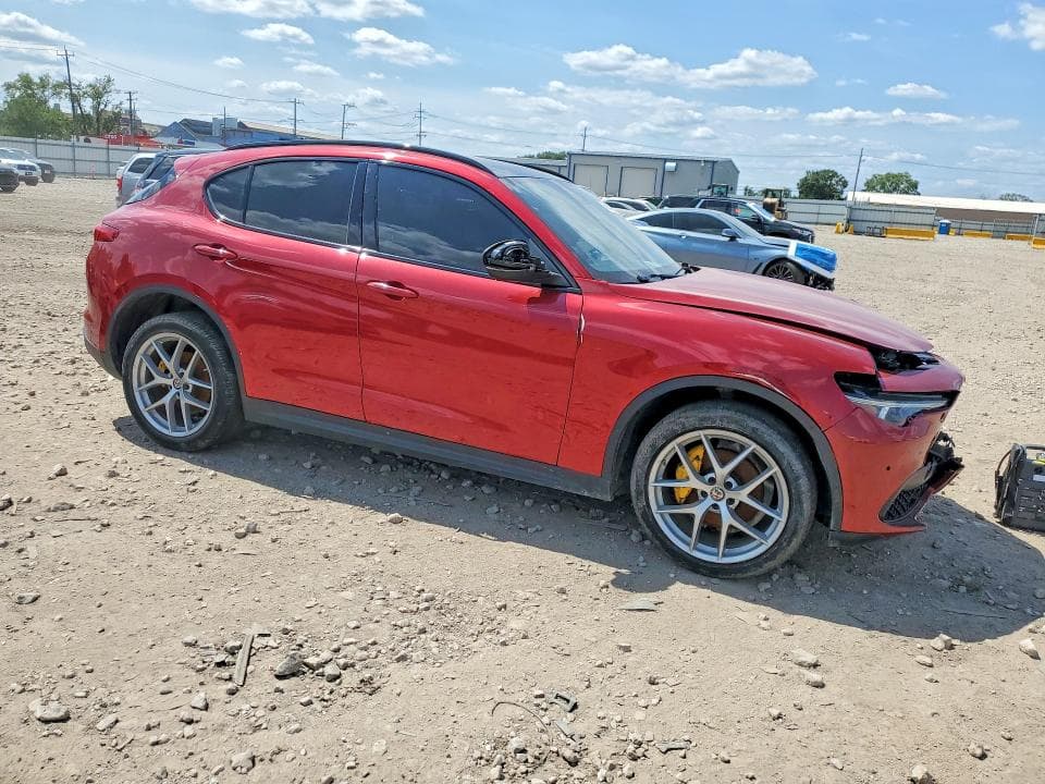2019 ALFA ROMEO STELVIO TI 4