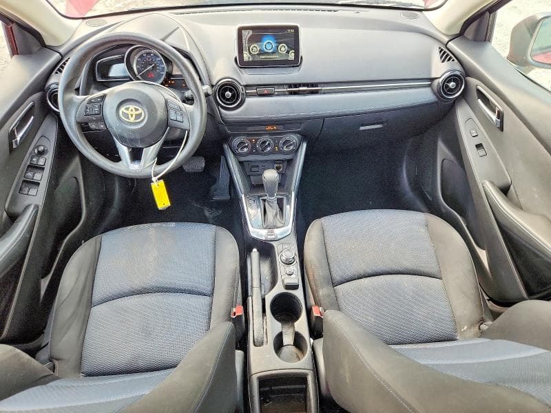 2017 TOYOTA YARIS IA BASE 8