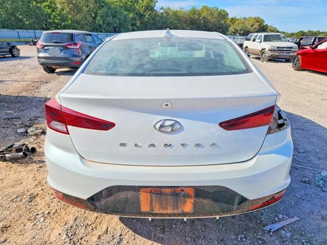 2020 HYUNDAI ELANTRA SEL 6