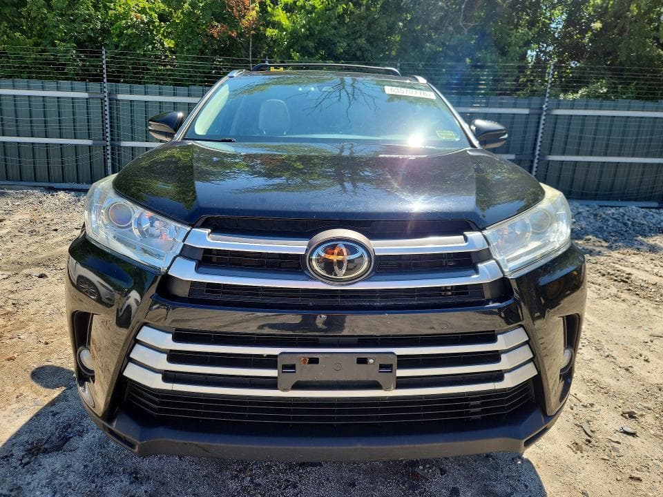 2018 TOYOTA HIGHLANDER XLE 5