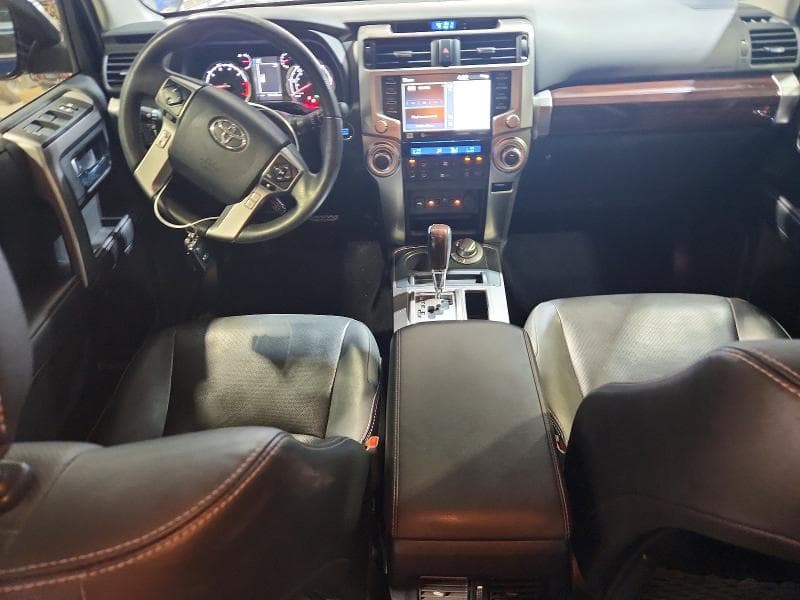 2022 TOYOTA 4RUNNER LIMITED 8