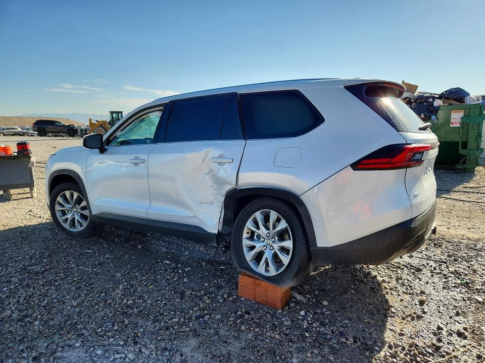 2026 TOYOTA GRAND HIGHLANDER LIMITED 2