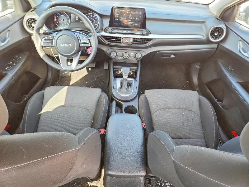 2023 KIA FORTE LXS 8
