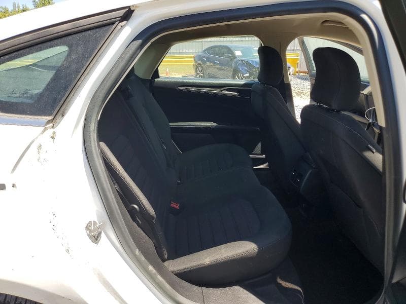 2019 FORD FUSION SE 10