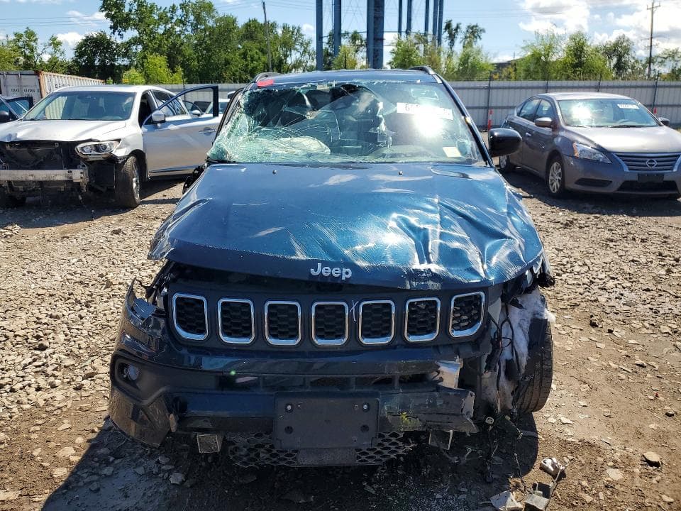 2024 JEEP COMPASS LATITUDE 5