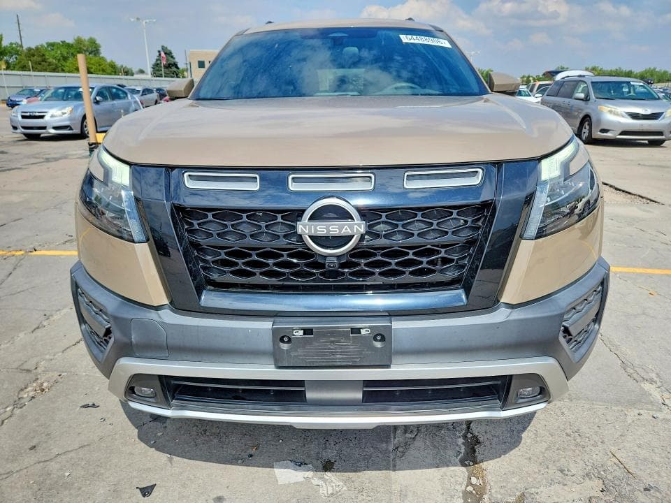 2023 NISSAN PATHFINDER SV 5