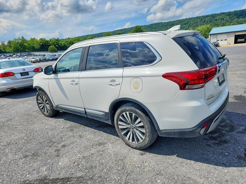 2020 MITSUBISHI OUTLANDER SE 2