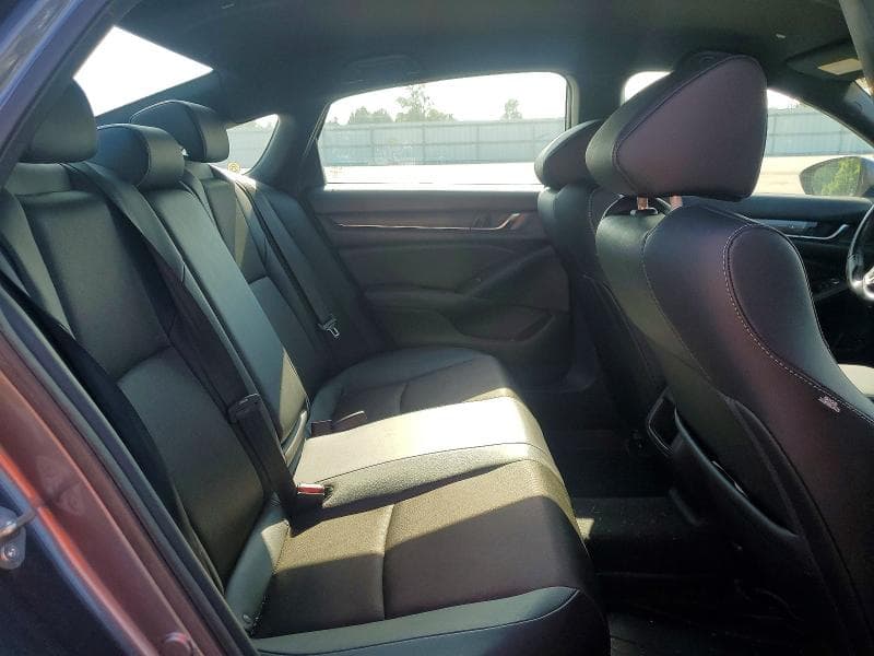 2020 HONDA ACCORD SPORT 10