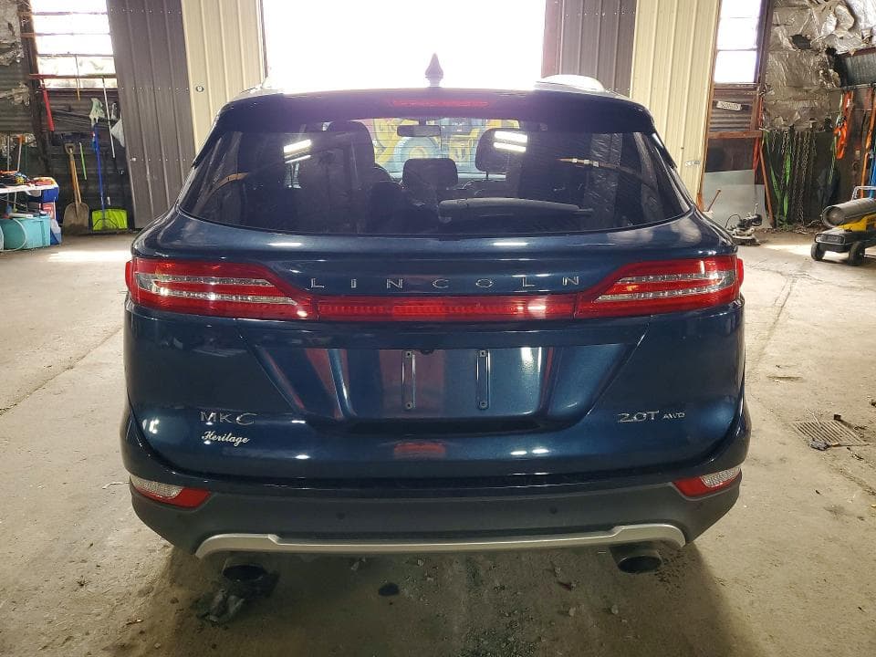 2017 LINCOLN MKC PREMIERE 6