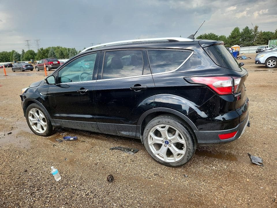 2018 FORD ESCAPE TITANIUM 2