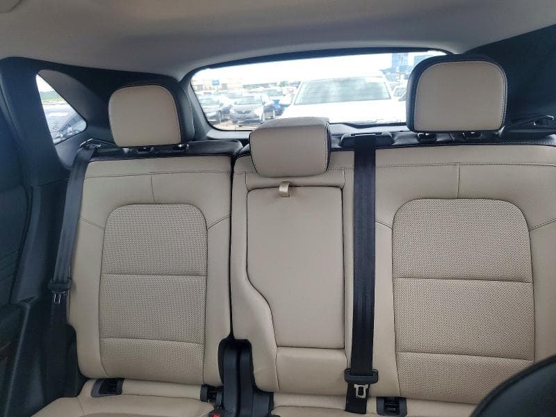 2022 FORD ESCAPE TITANIUM 10