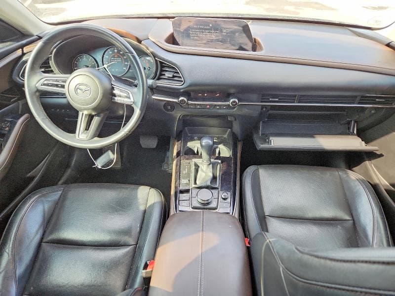 2022 MAZDA CX-30 8