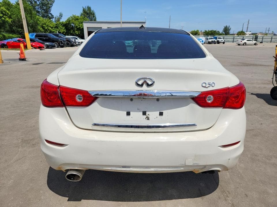 2017 INFINITI Q50 2.0T 6