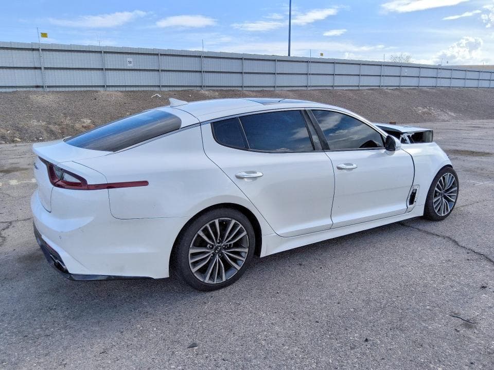 2019 KIA STINGER PREMIUM 3