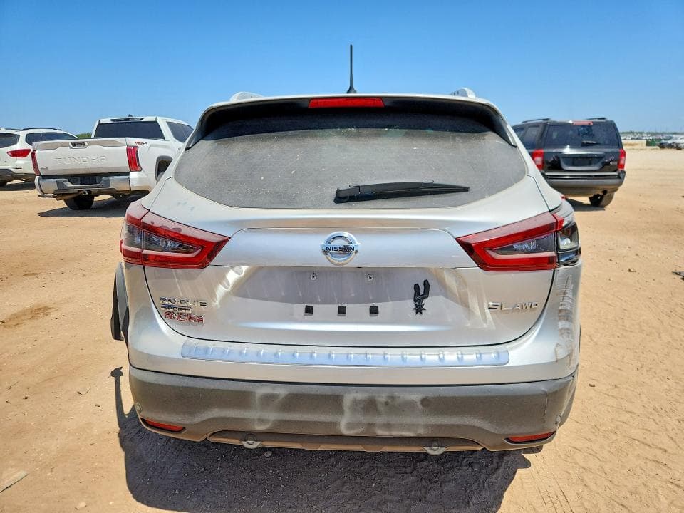 2022 NISSAN ROGUE SPORT SL 6
