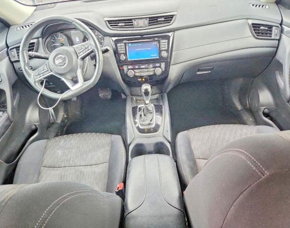 2017 NISSAN ROGUE SV 8
