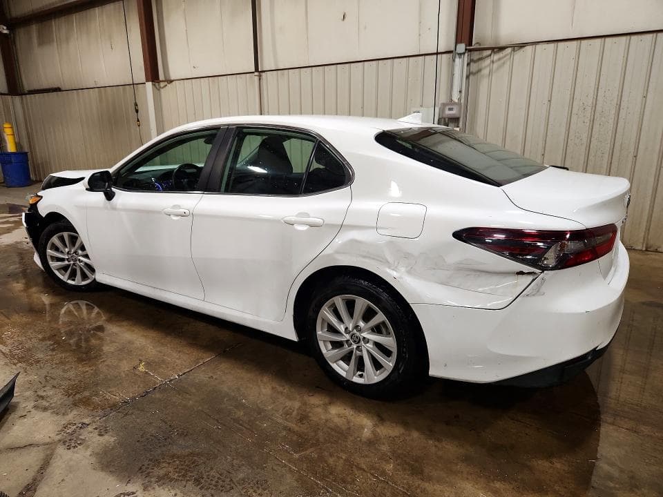 2021 TOYOTA CAMRY LE 2