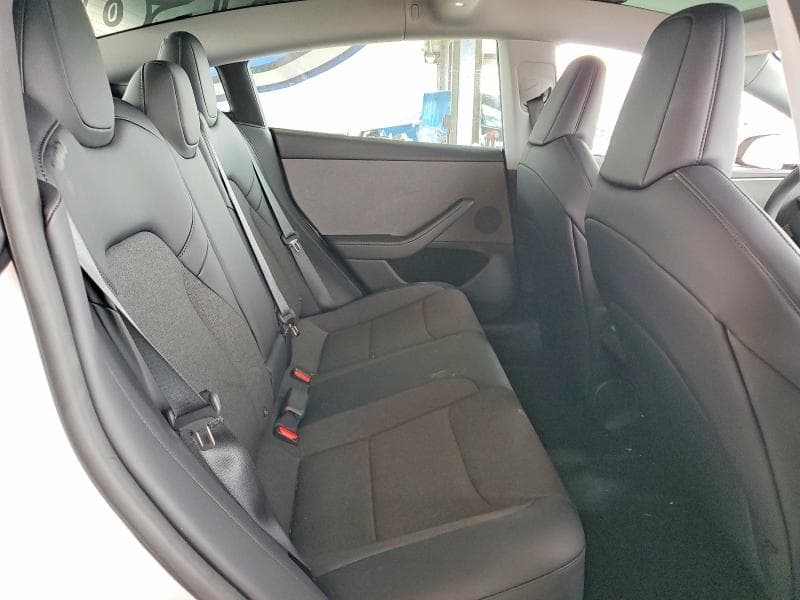2025 TESLA MODEL 3 10