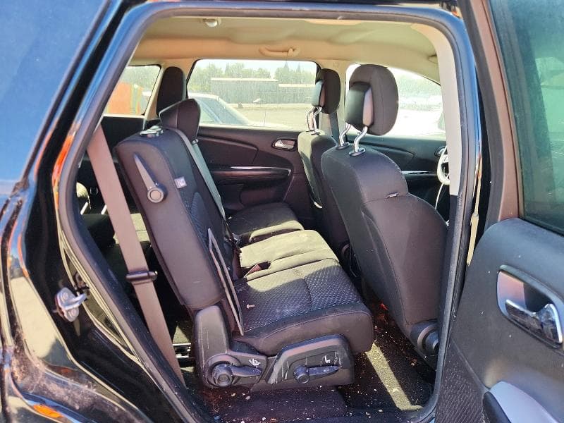 2019 DODGE JOURNEY SE 10