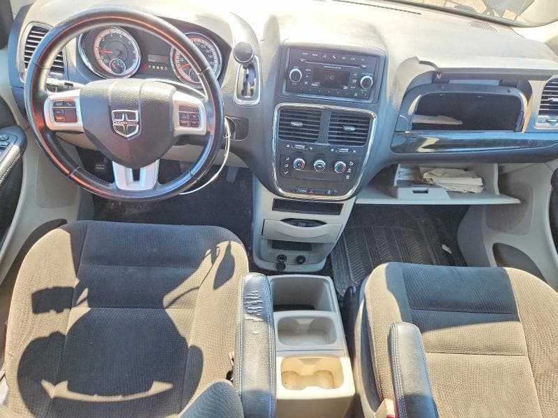 2017 DODGE GRAND CARAVAN SE 8
