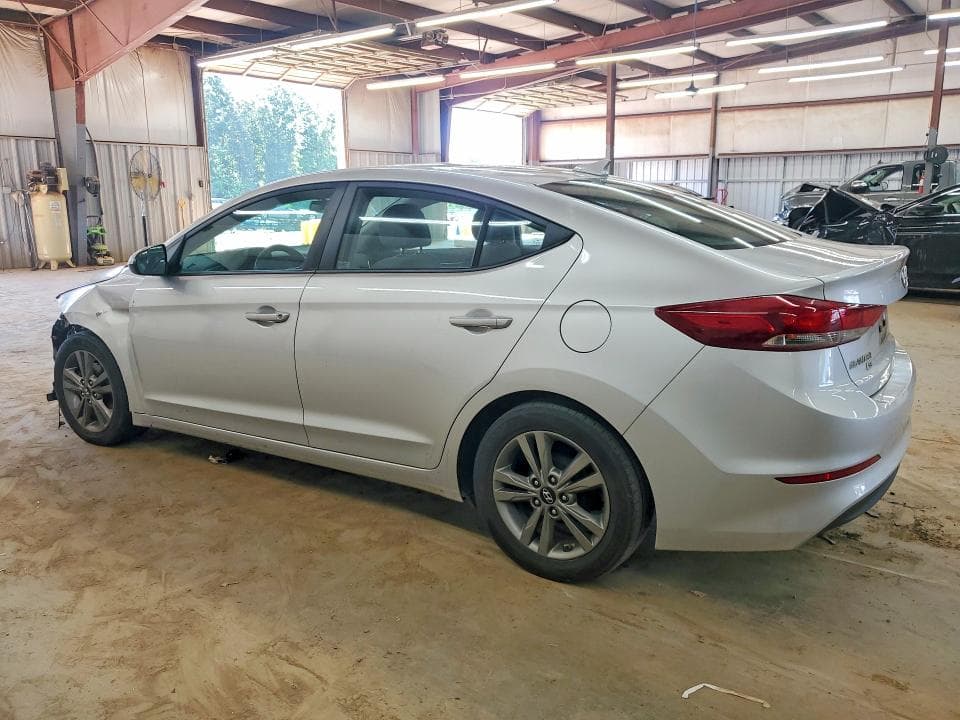 2017 HYUNDAI ELANTRA SE 2