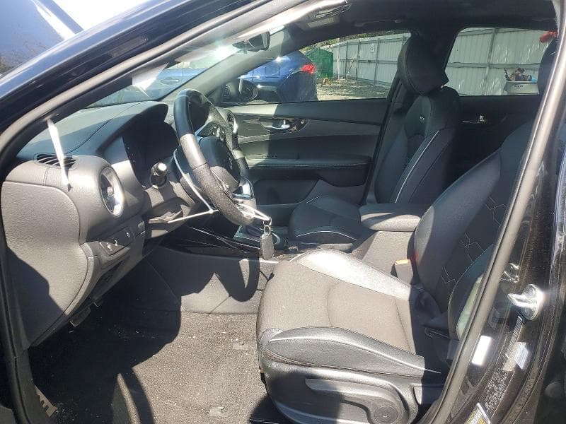 2024 KIA FORTE GT LINE 7