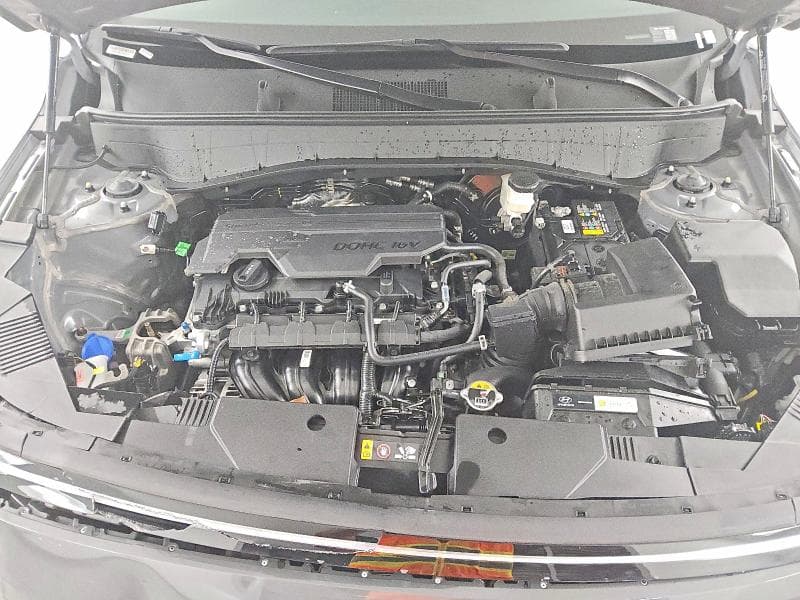 2026 HYUNDAI KONA SEL SPORT 12