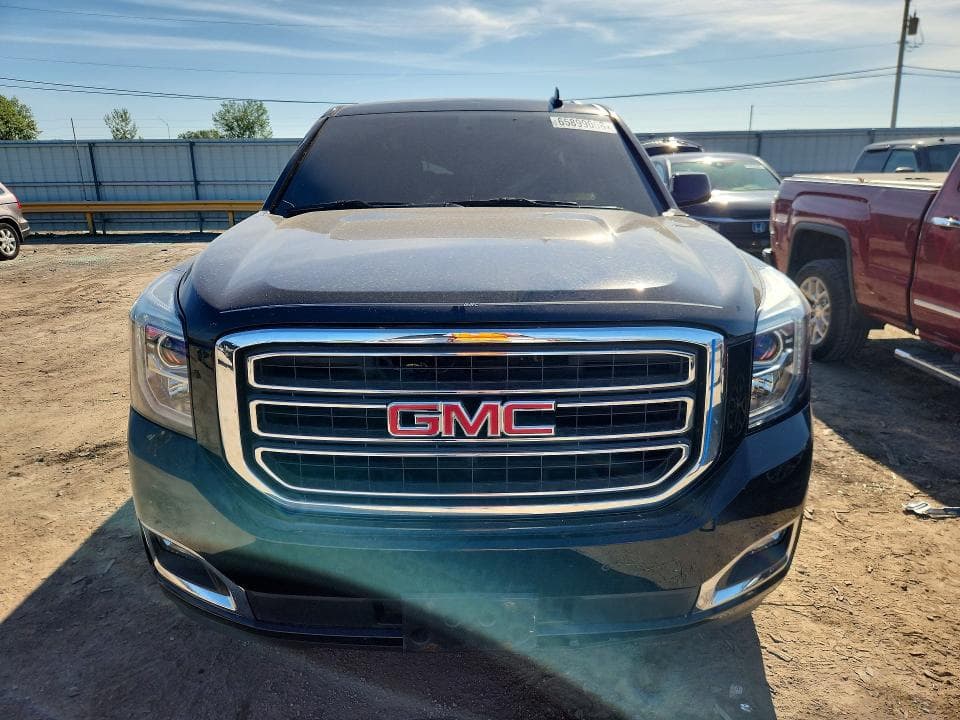 2017 GMC YUKON XL K1500 SLE 5