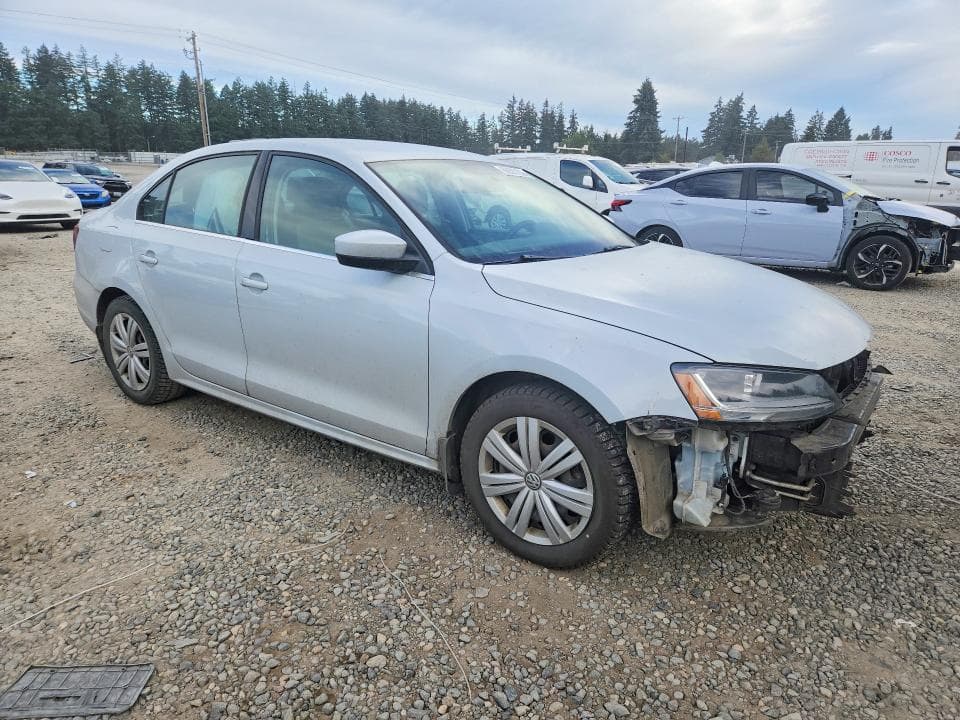 2017 VOLKSWAGEN JETTA S 4