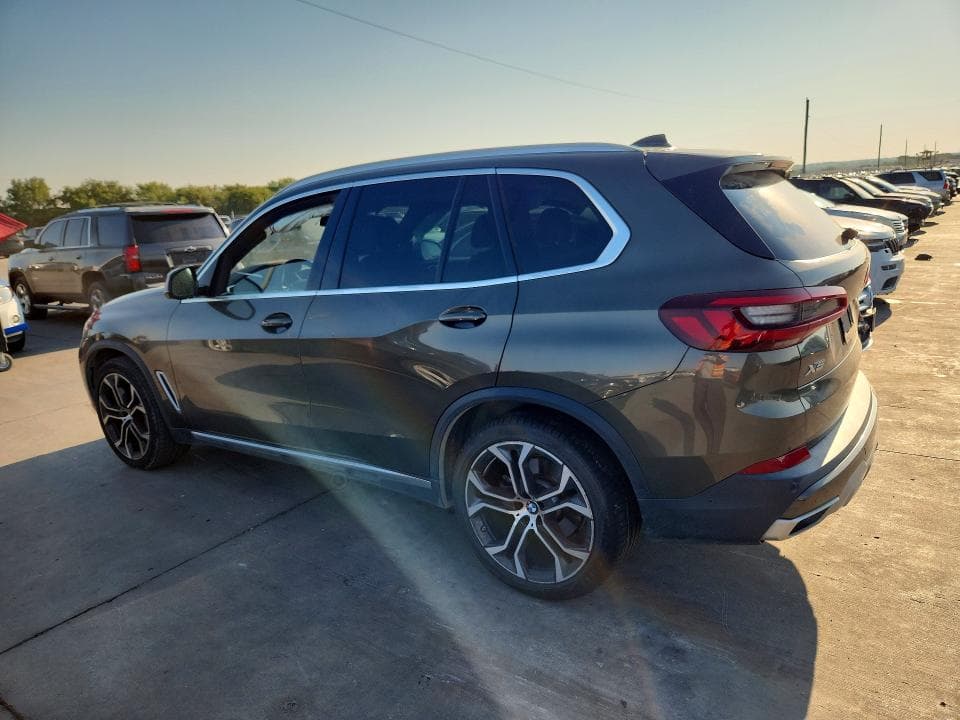 2022 BMW X5 XDRIVE40I 2