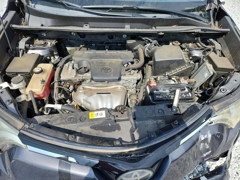 2017 TOYOTA RAV4 XLE 12