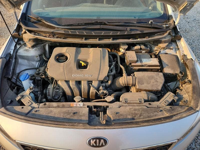 2017 KIA FORTE LX 11